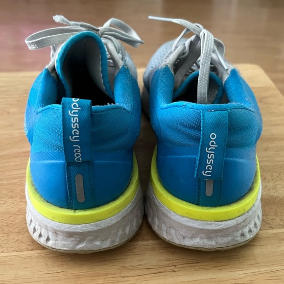 Women’s Nike React - Picture 5 of 7